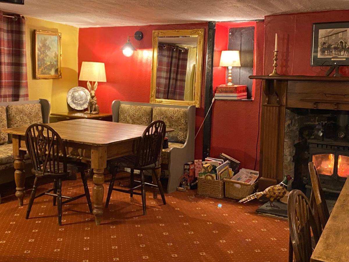 The Carriers Arms Hotell Codford St Mary Eksteriør bilde